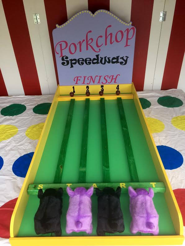 Pig Race Carnival Game and backyard lawn games