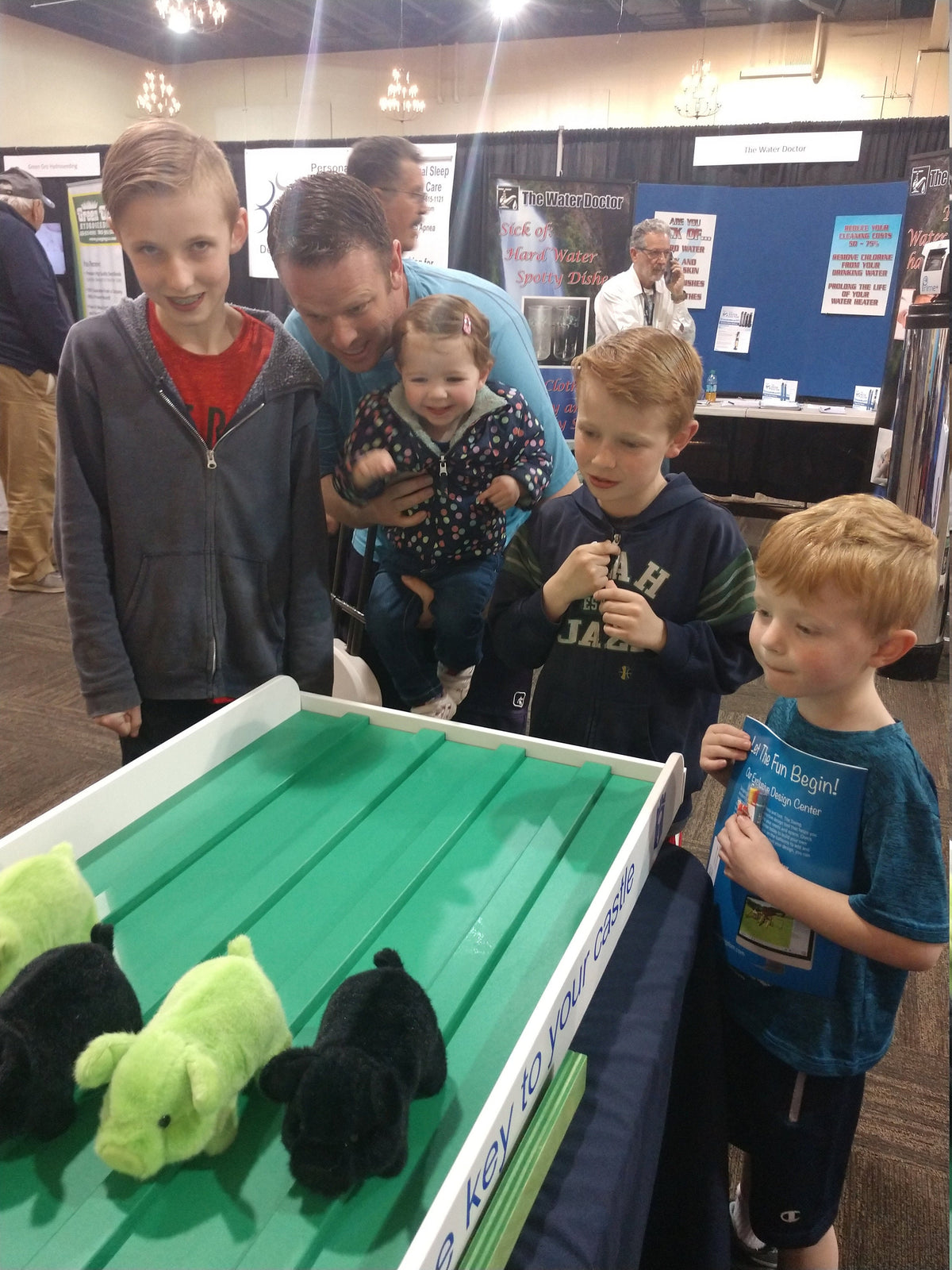 Pig racing carnival games