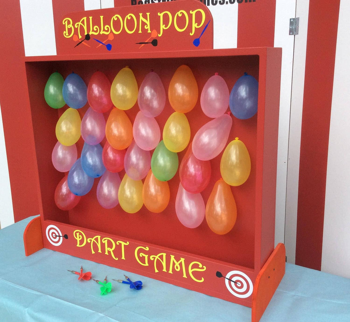 Balloon Pop Dart carnival game